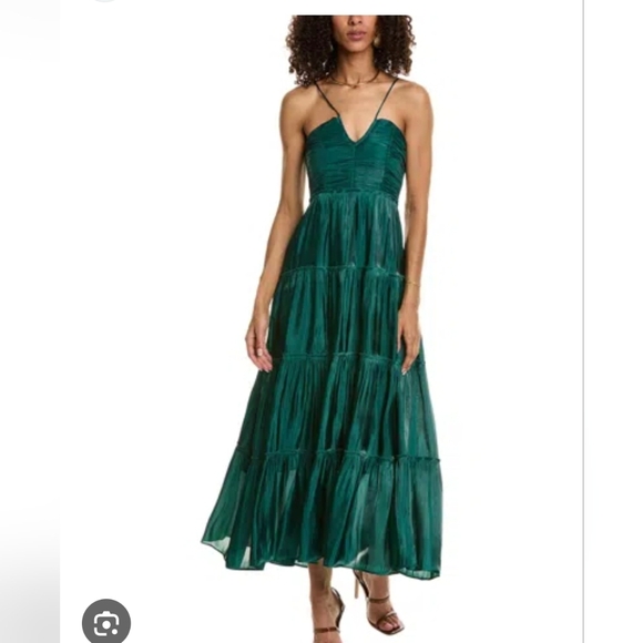 o.p.t Dresses & Skirts - O.P.T New Midi  Dress Size Large In Elegant Green Color